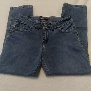 Levi's Mid Rise Skinny Jeans